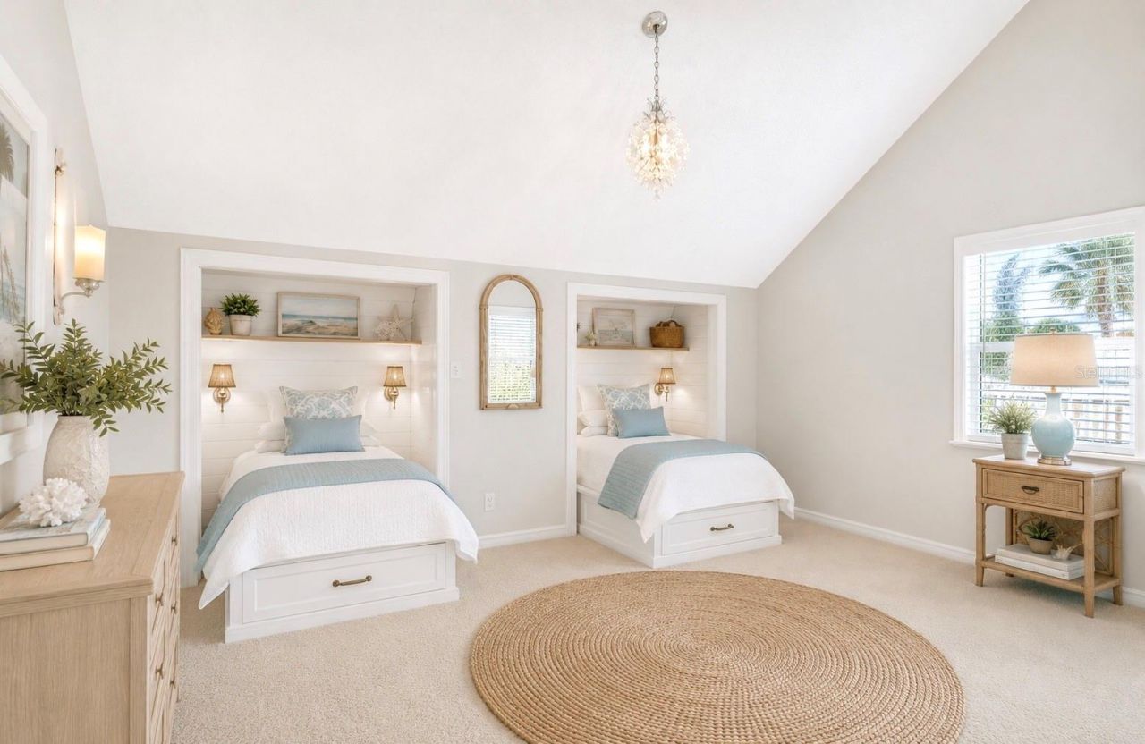 111 Esther Street, New Smyrna Beach, FL 32169 Photo
