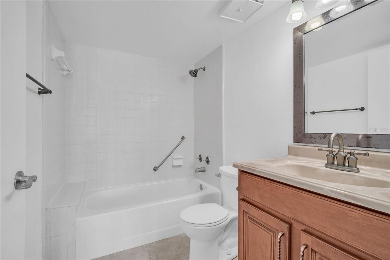 1441 Pine Glen Lane , Unit B1, Tarpon Springs, FL 34688 Photo