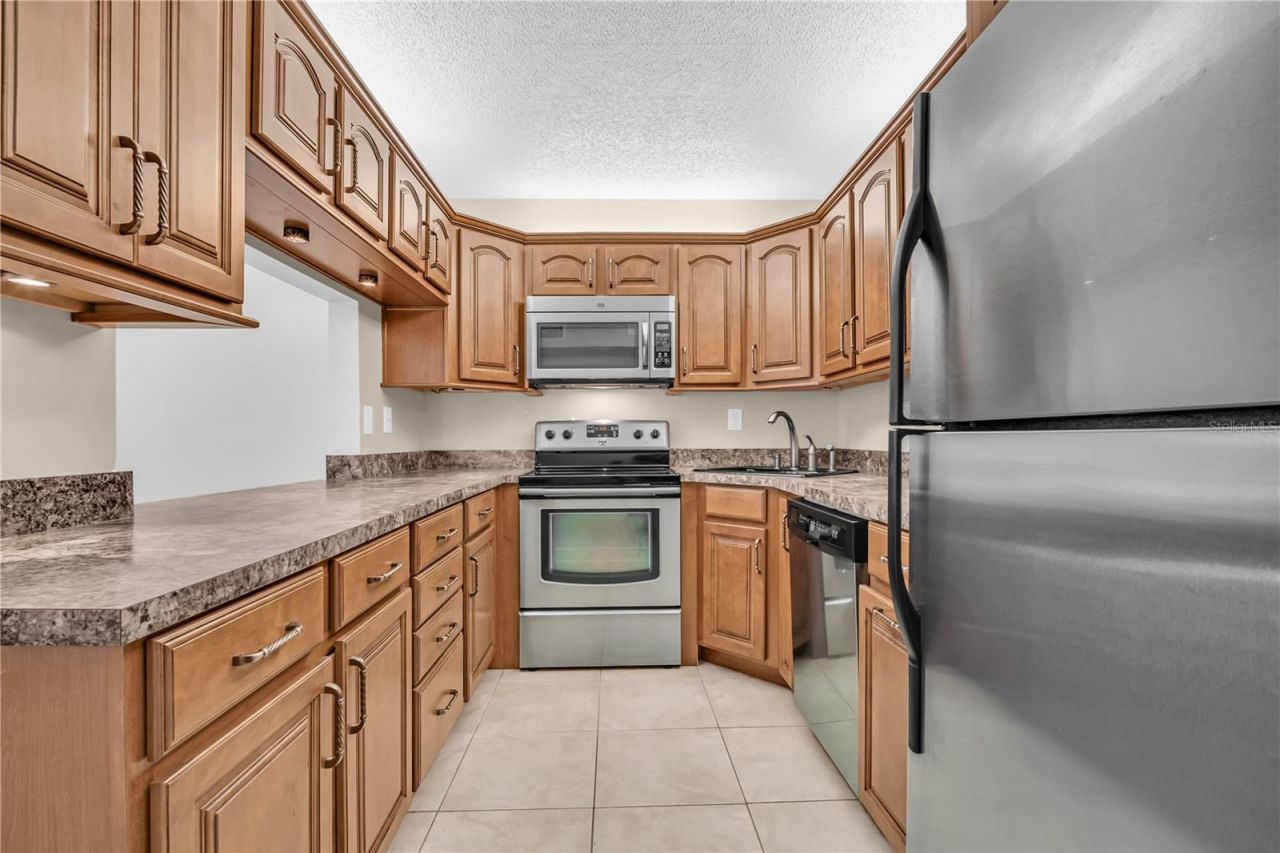 1441 Pine Glen Lane , Unit B1, Tarpon Springs, FL 34688 Photo