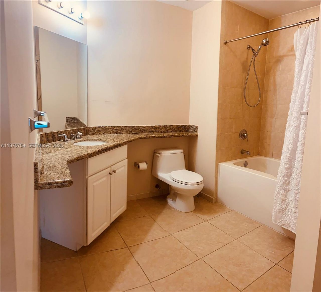 3001 NE 185th St , Unit 534, Aventura, FL 33180 Photo