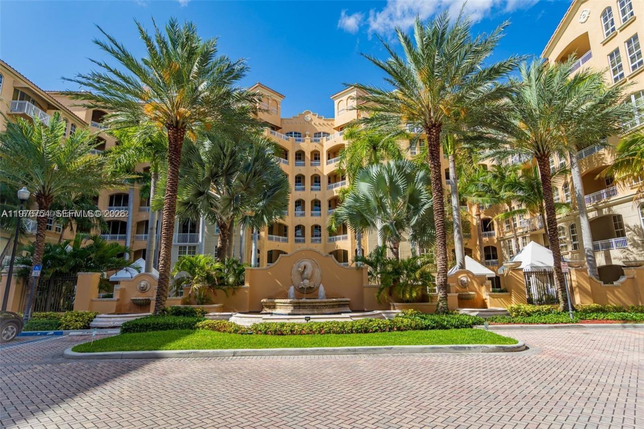 3001 NE 185th St , Unit 534, Aventura, FL 33180 Photo