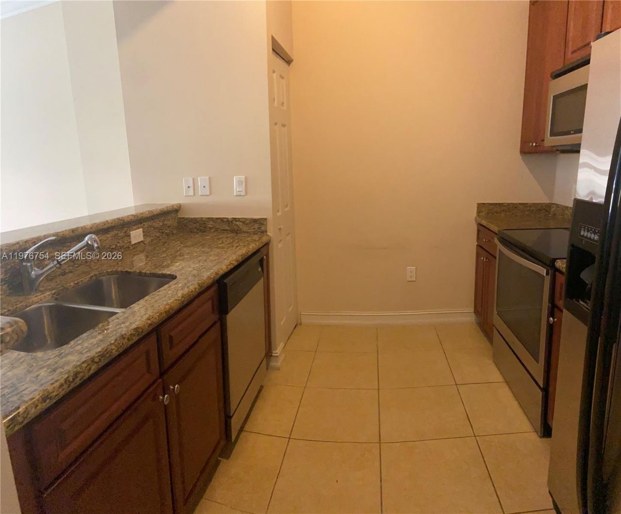 3001 NE 185th St , Unit 534, Aventura, FL 33180 Photo