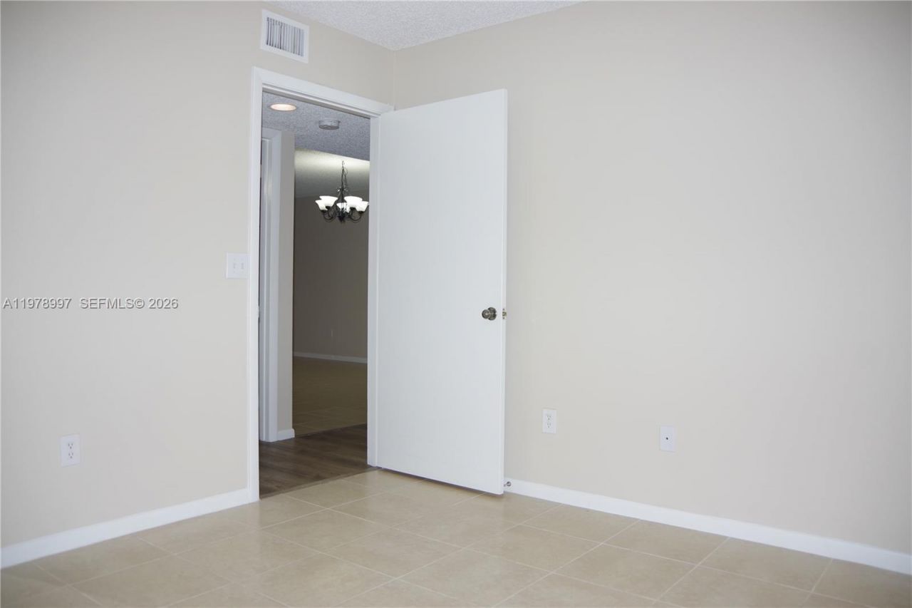 9511 Weldon Cir , Unit G315, Tamarac, FL 33321 Photo