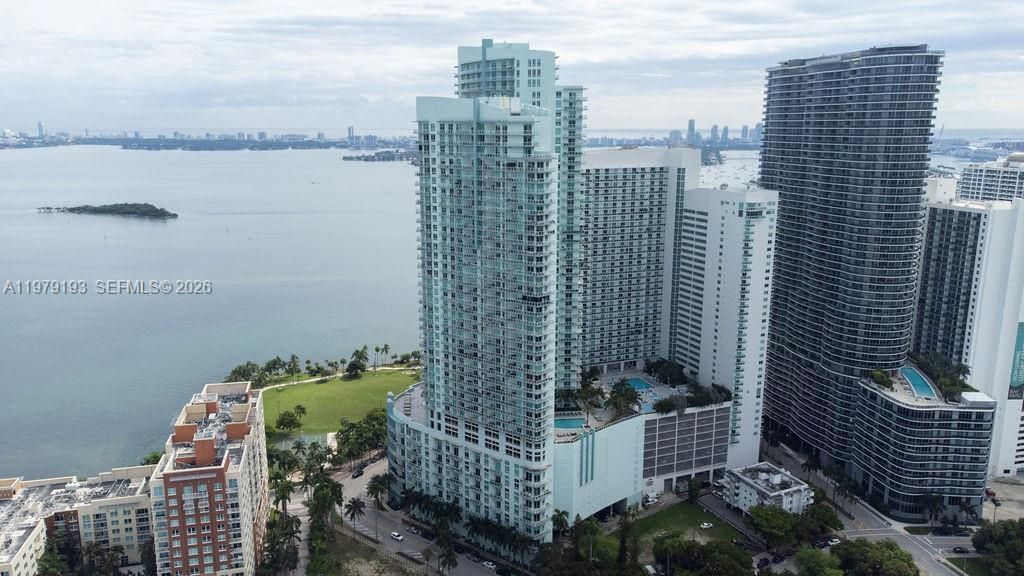 1900 N Bayshore Dr, Unit 2018, Miami, FL 33132 Photo