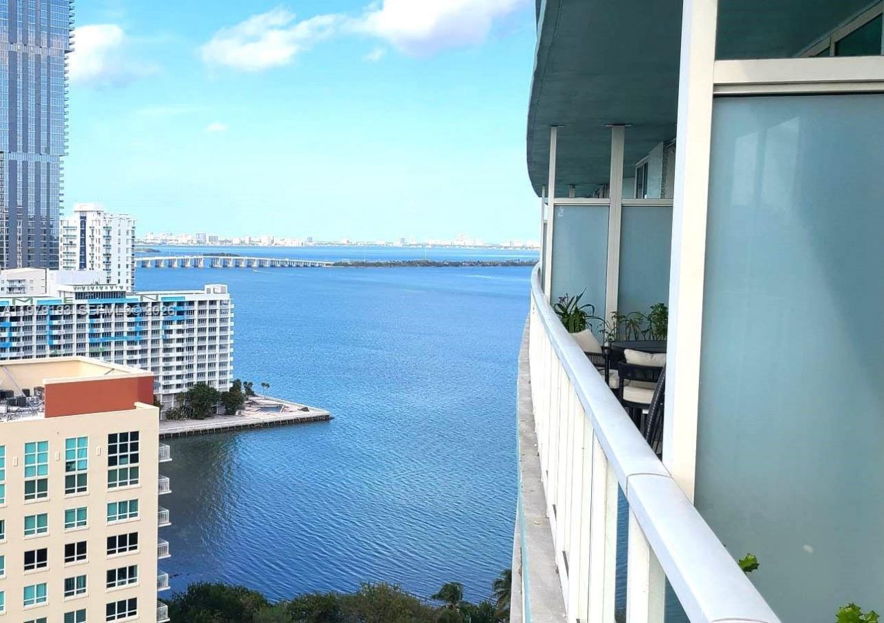 1900 N Bayshore Dr, Unit 2018, Miami, FL 33132 Photo