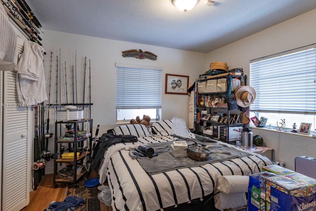 2710 SW 28th Ct, Miami, FL 33133 Photo