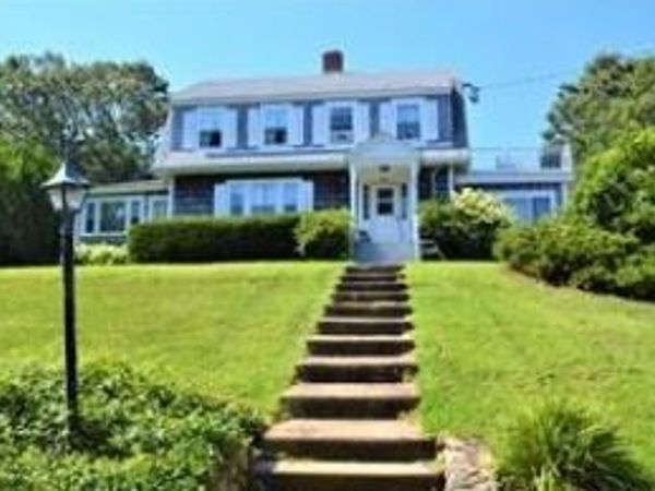 124 Skiff Avenue, Unit D10, Tisbury, MA 02568