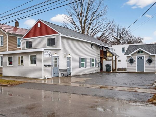 15 Pine Street, Bath, NY 14810