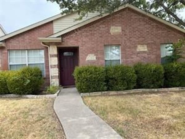 1416 Ross Drive, Lewisville, TX 75067