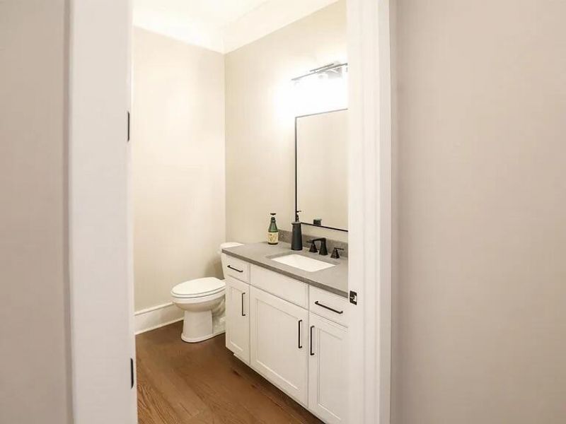 219 Chapin Street Photo 15