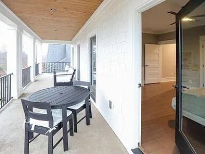 219 Chapin Street Photo 27
