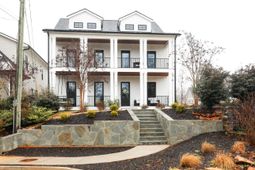 219 Chapin Street photo 4