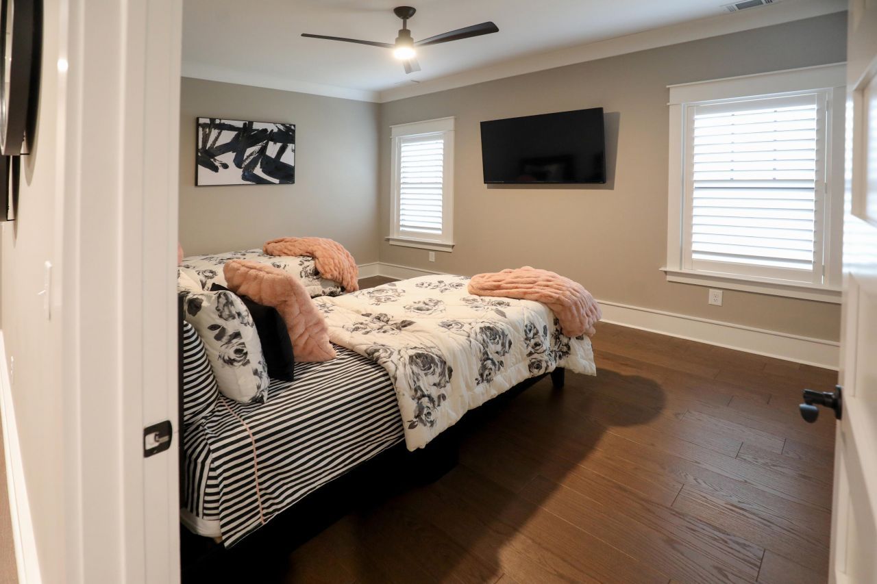 219 Chapin Street Photo 31