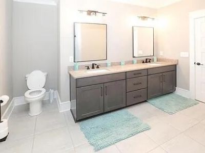 219 Chapin Street Photo 33