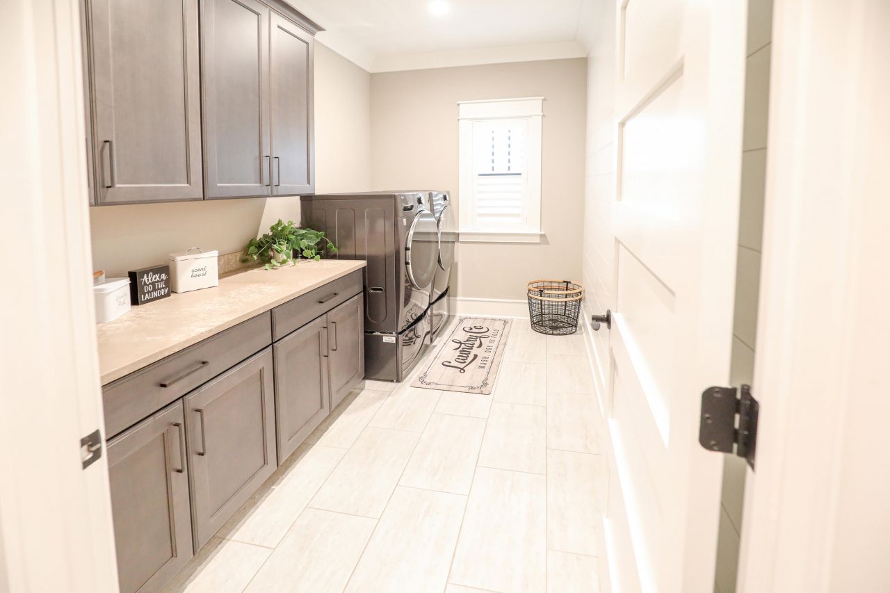 219 Chapin Street Photo 38