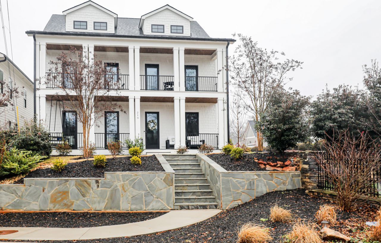 219 Chapin Street Photo 4