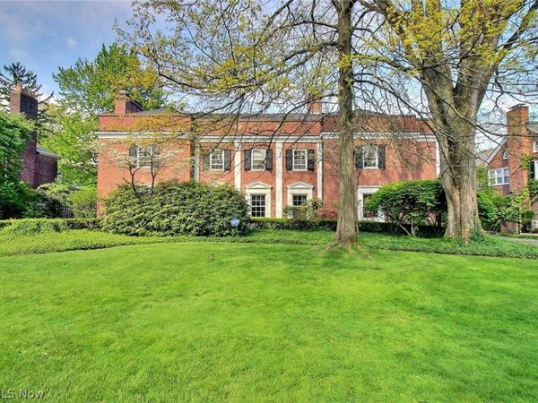 2710 Chesterton Road, Shaker Heights, OH 44122