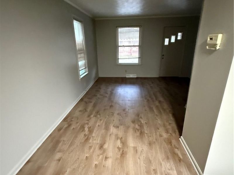 665 Devitt Avenue, Campbell, OH 44405 Photo 6