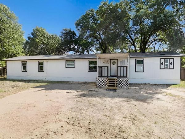23414 Dragon Rock, Elmendorf, TX 78112