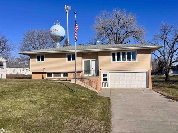 906 Alden Street, Alden, IA 50006