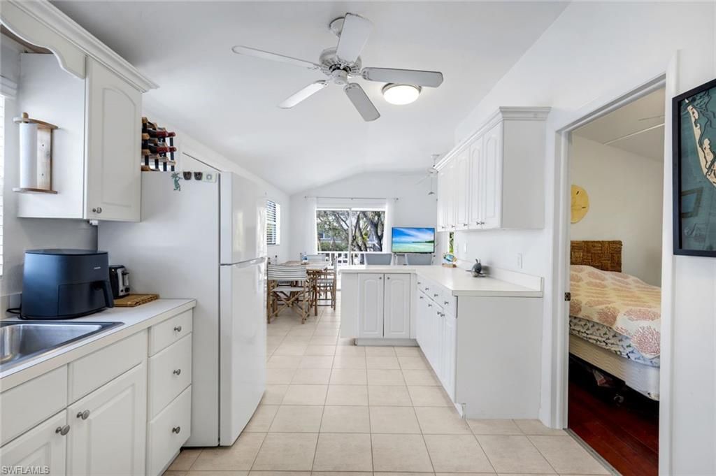 746 Cardium St , Sanibel, FL 33957 Photo