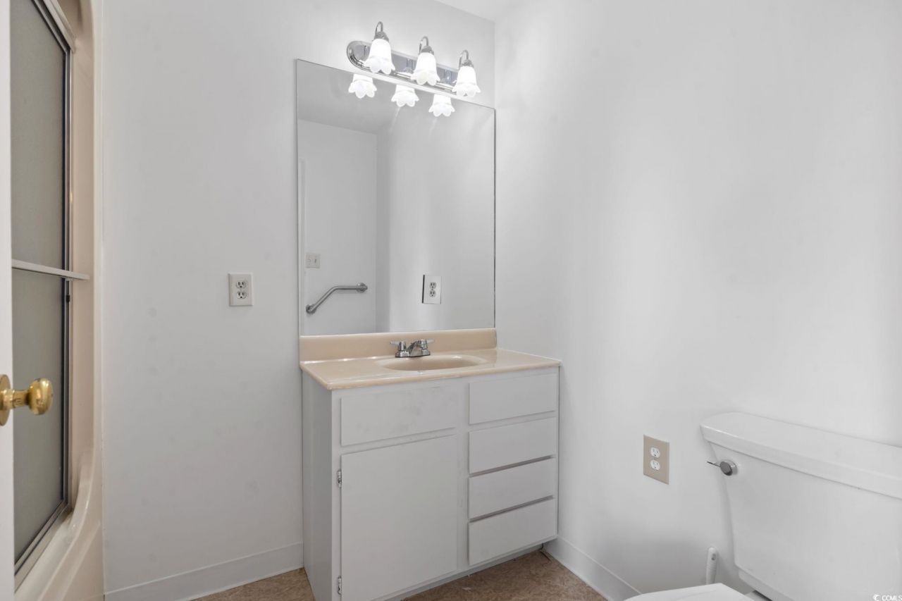 707 Thomas Ave. Photo 25