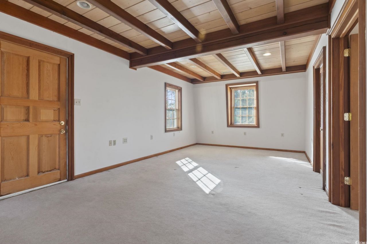 707 Thomas Ave. Photo 29