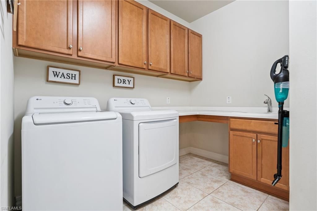 28066 Pisces Ln, Bonita Springs, FL 34135 Photo