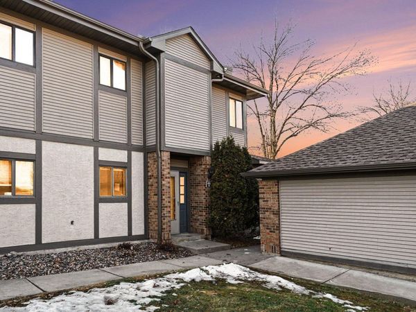 435 Shelard Parkway, Unit 104, Saint Louis Park, MN 55426