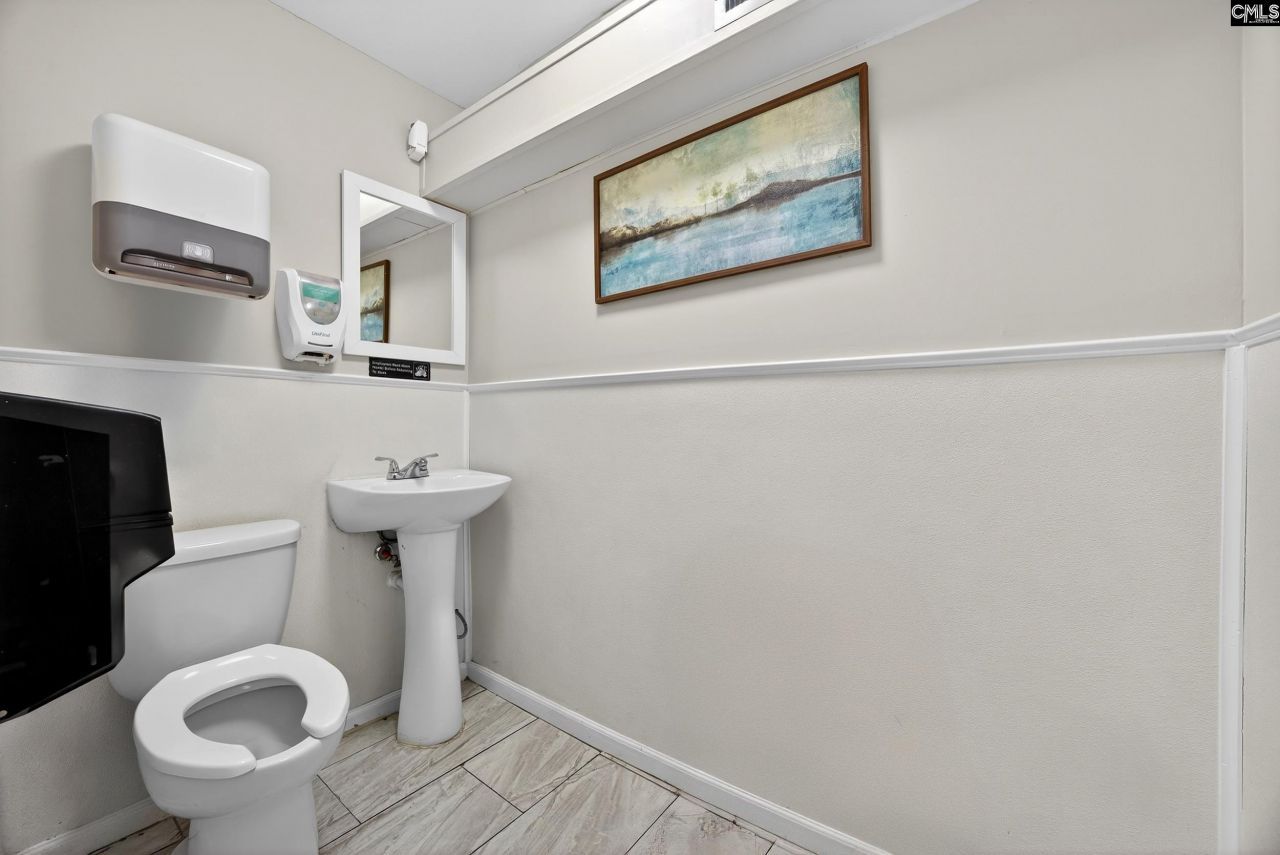 4350 & 4352 Augusta Road Photo 16