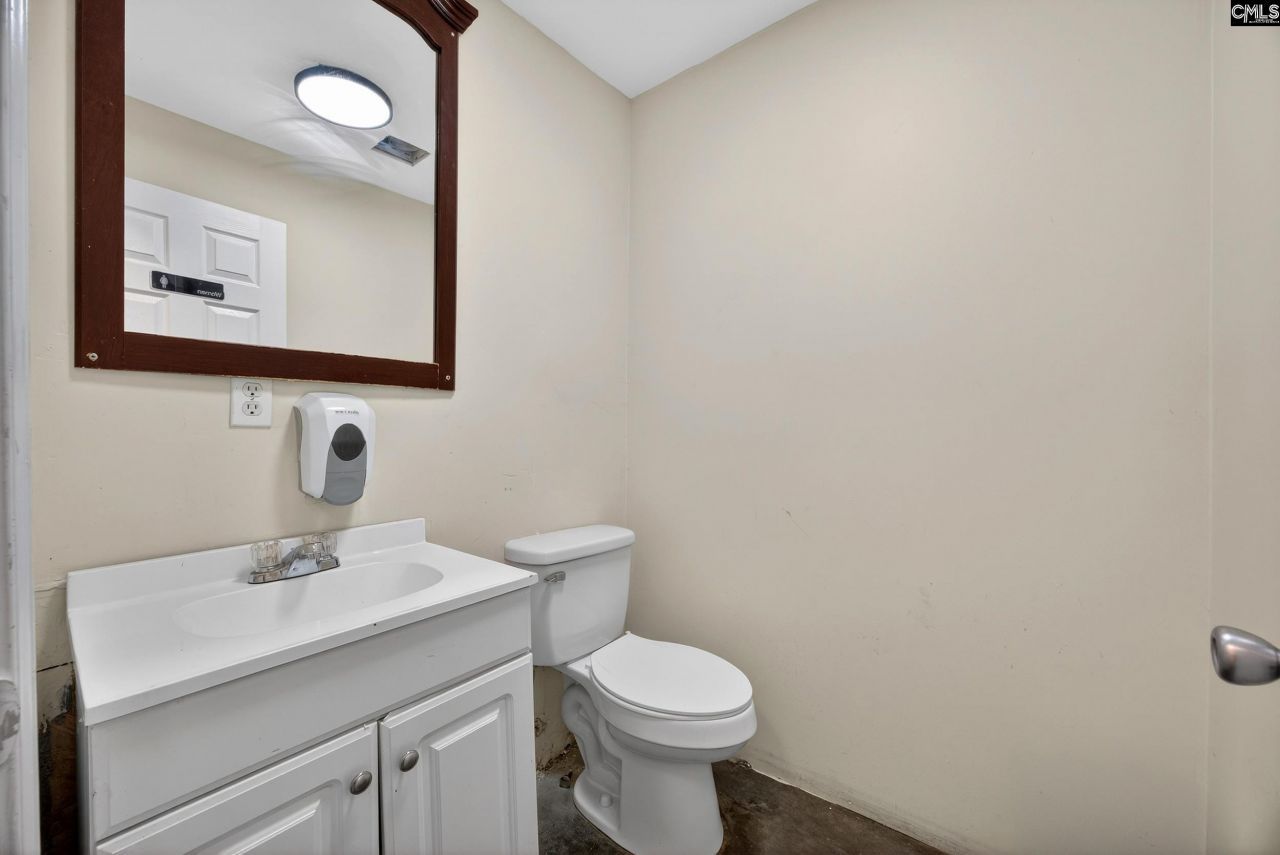 4350 & 4352 Augusta Road Photo 30