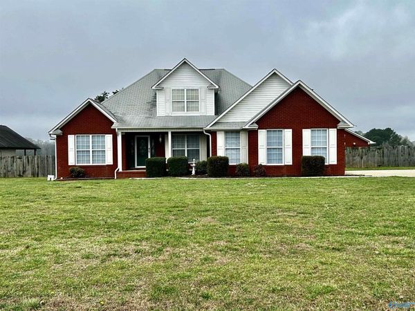 24887 Aubie Lane, Elkmont, AL 35620