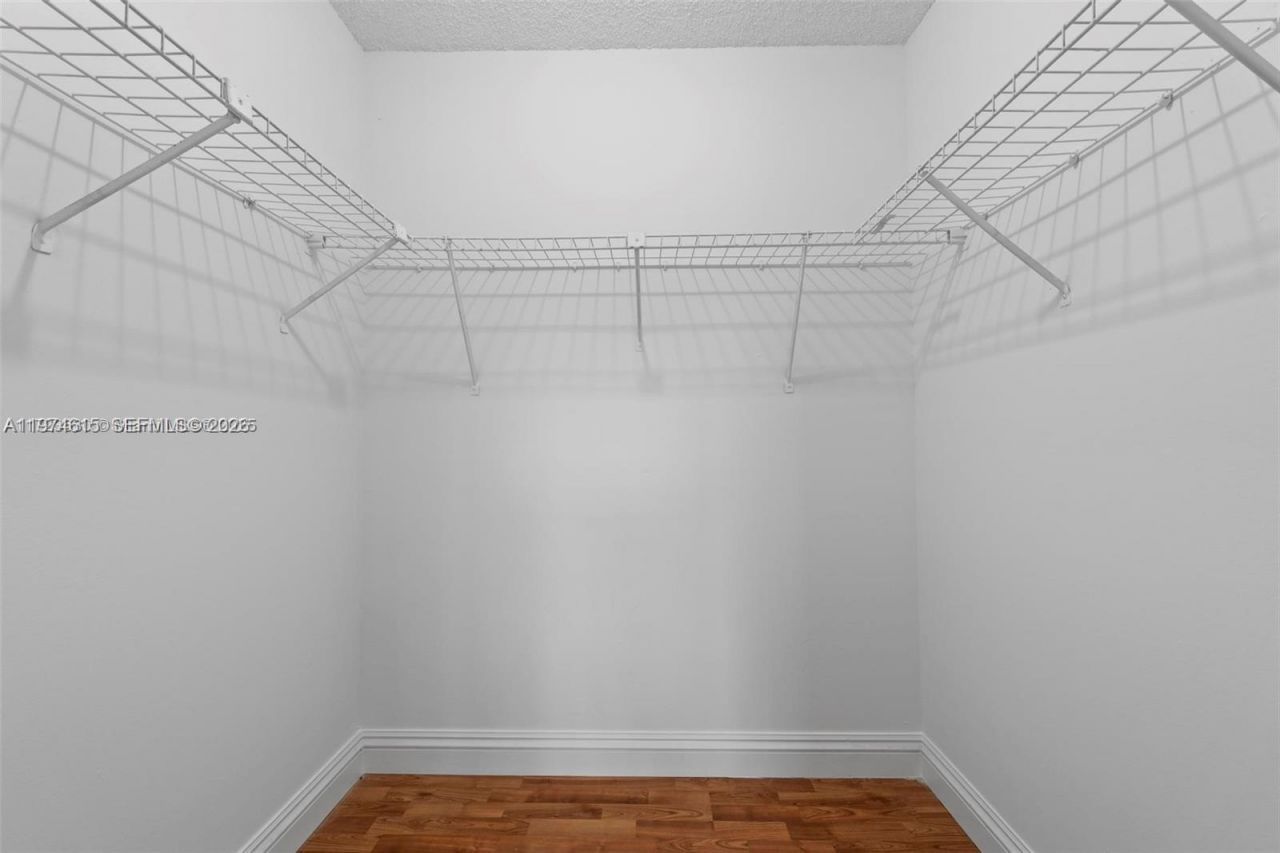 15600 SW 80th St , Unit L-203, Miami, FL 33193 Photo