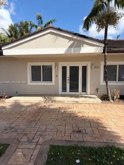 4321 SW 99th Ct, Miami, FL 33165 Photo