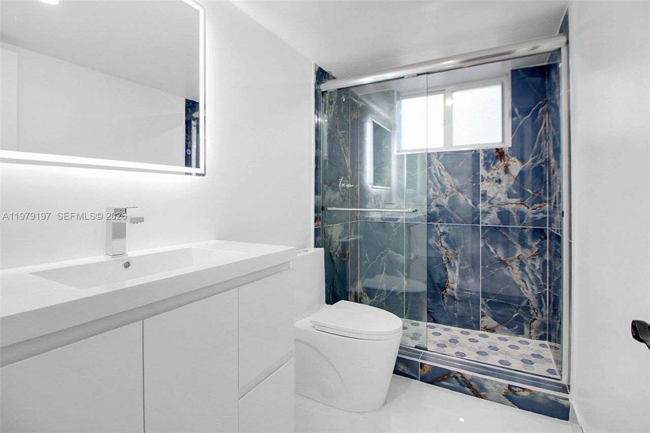 5300 Adams St , Unit n/a, Hollywood, FL 33021 Photo