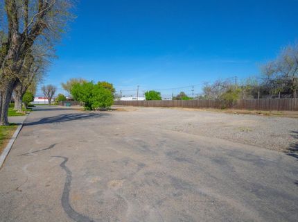 1725 E Pacheco Blvd, Los Banos, CA 93635 Photo