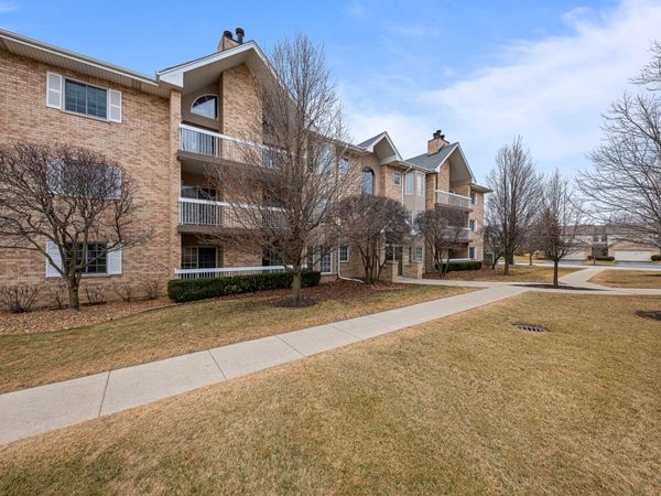 7799 Bristol Park Drive , Unit 1SE, Tinley Park, IL 60477