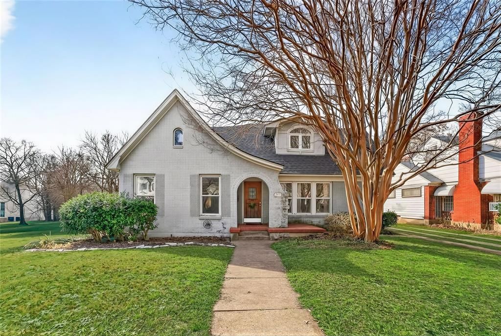 6844 Clayton Avenue, Dallas, TX 75214 Main Photo