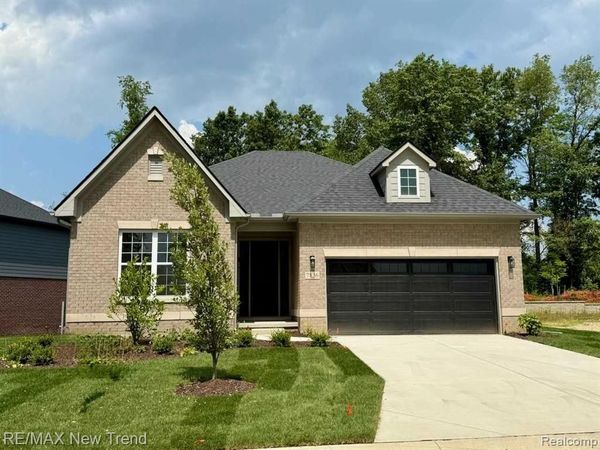 7836 Trailside Court, West Bloomfield Twp, MI 48323