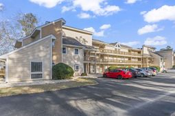 1025 Plantation Dr. W photo 4