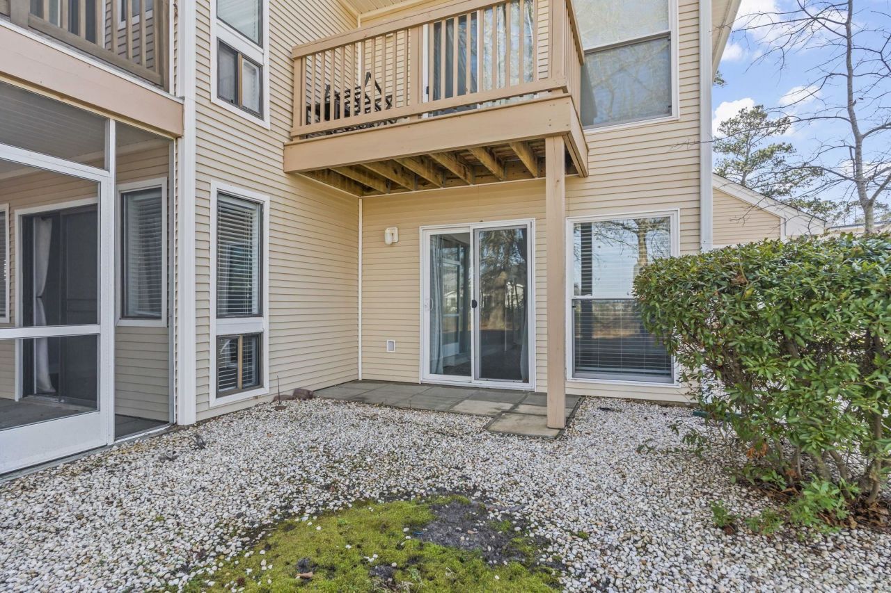 1025 Plantation Dr. W Photo 35