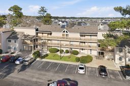 1025 Plantation Dr. W photo 4