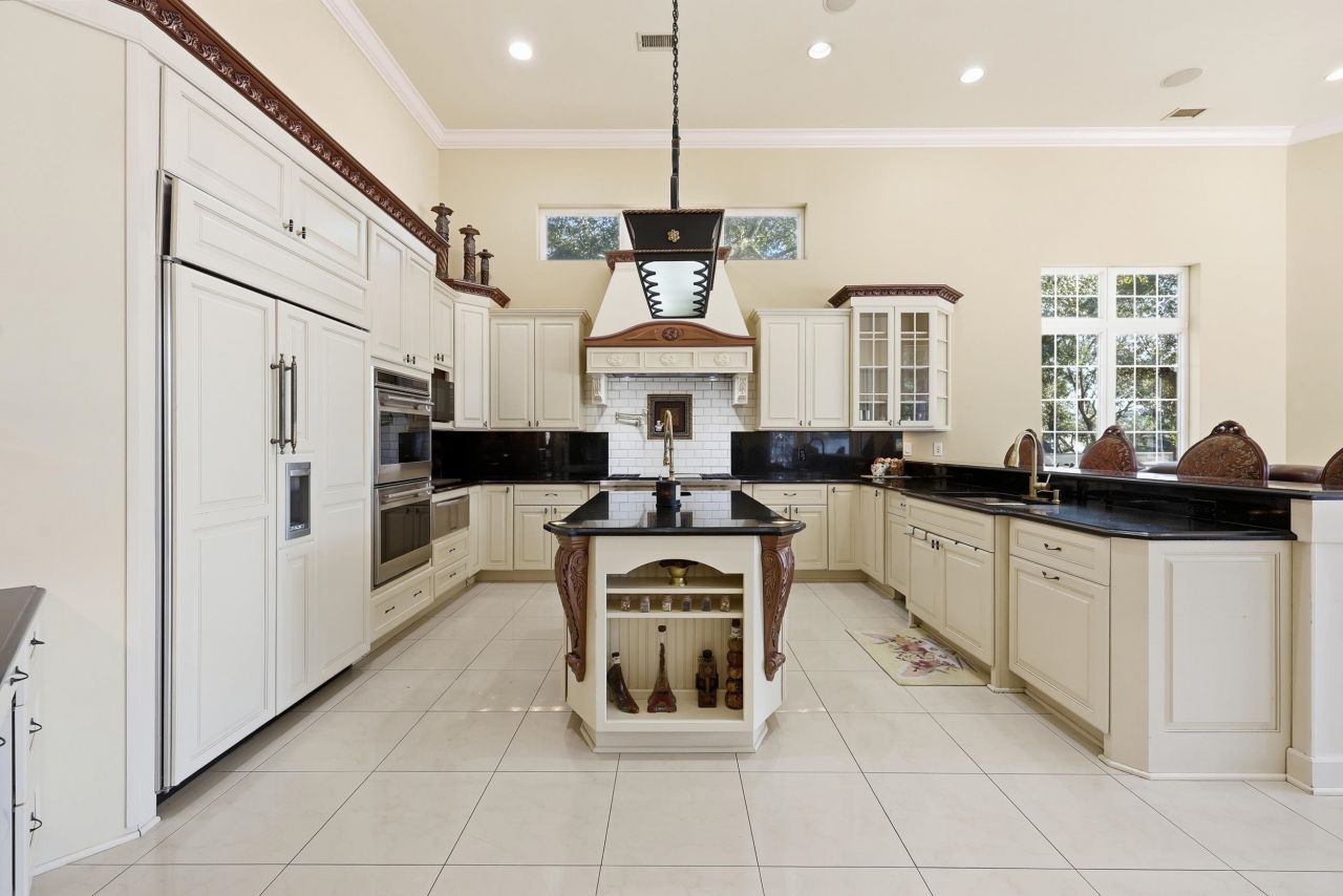 1579 Bellini Ct.  Photo 6