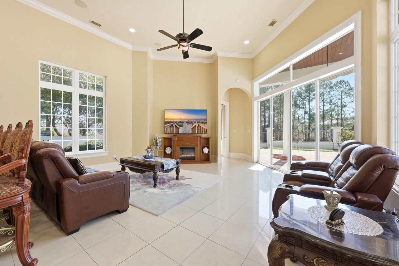 1579 Bellini Ct.  Photo 9