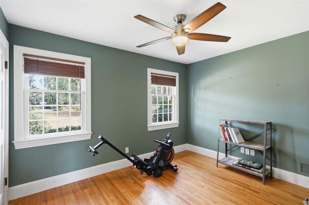 911 Pine Tree Terrace, Deland, FL 32724 Photo