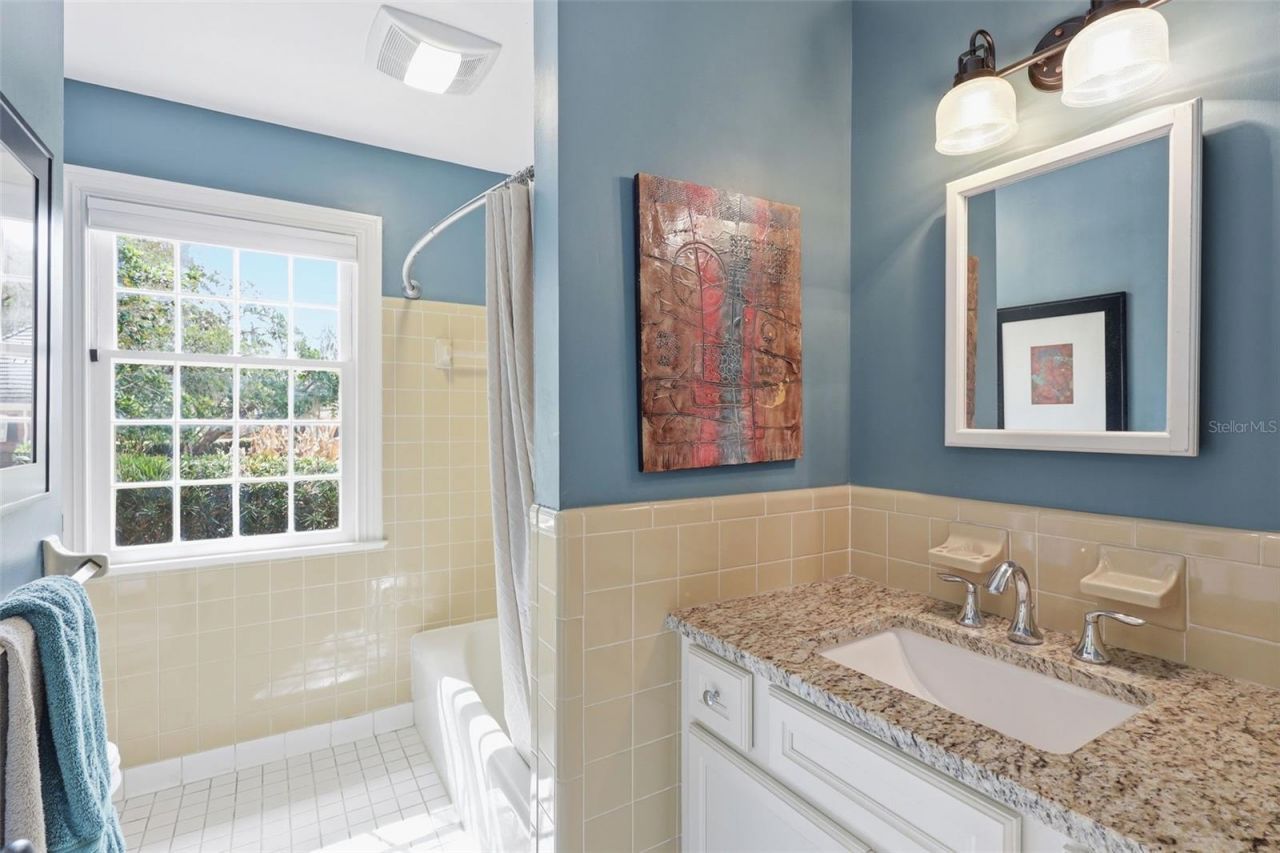 911 Pine Tree Terrace, Deland, FL 32724 Photo