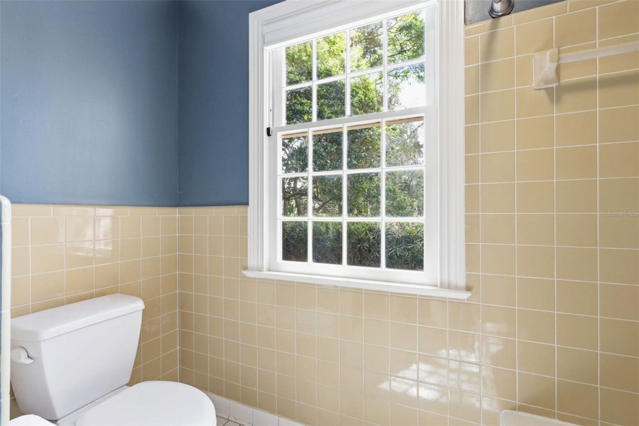 911 Pine Tree Terrace, Deland, FL 32724 Photo