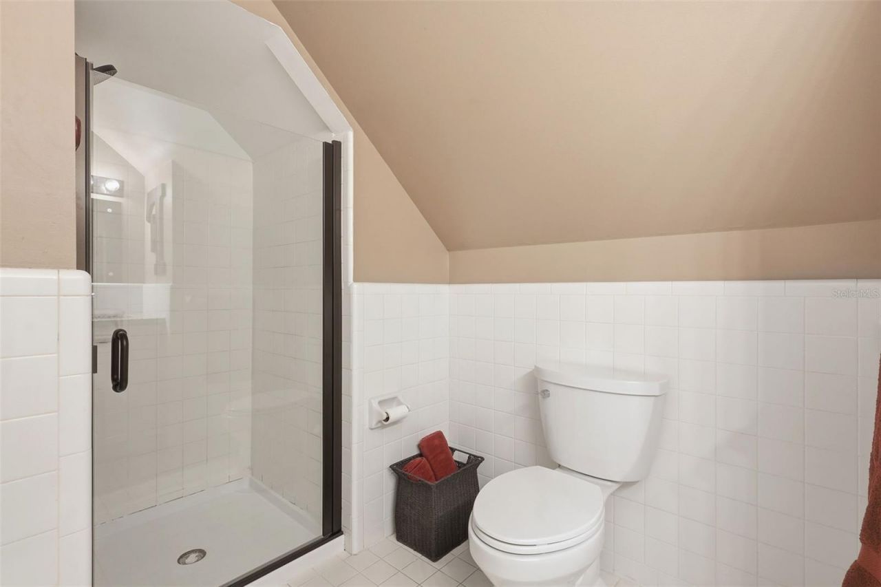 911 Pine Tree Terrace, Deland, FL 32724 Photo