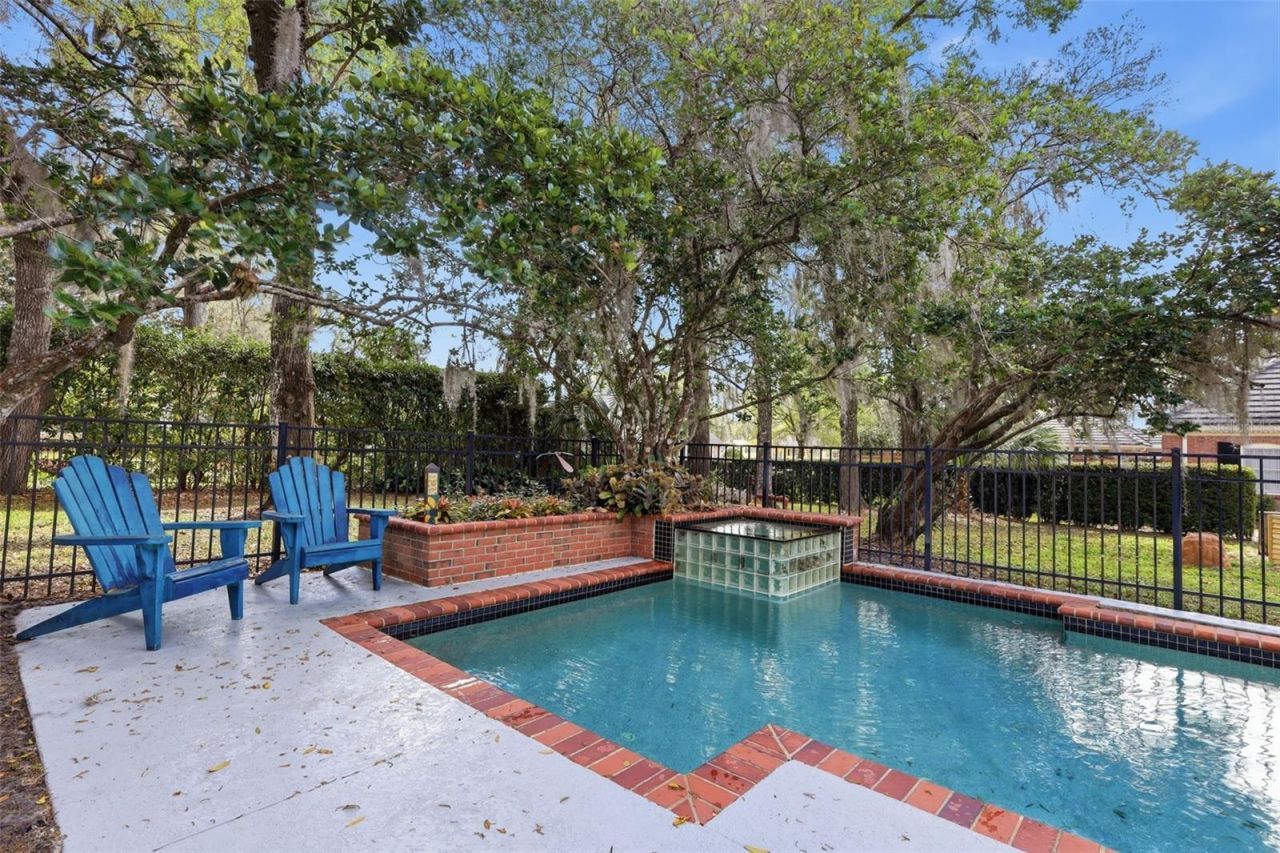 911 Pine Tree Terrace, Deland, FL 32724 Photo