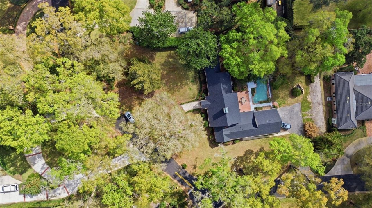 911 Pine Tree Terrace, Deland, FL 32724 Photo